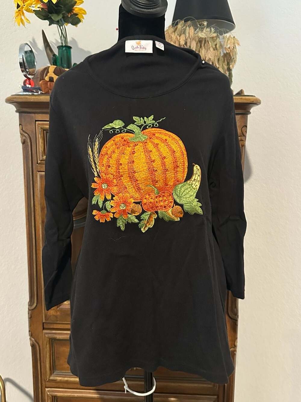 Quacker Factory Sequin Pumpkin T-Shirt Size XL Black Fall Thanksgiving